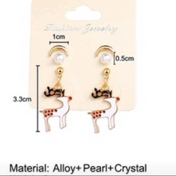 𝑯𝒐𝒍𝒊𝒅𝒂𝒚 𝒆𝒂𝒓𝒓𝒊𝒏𝒈𝒔 - Picture 2 of 2